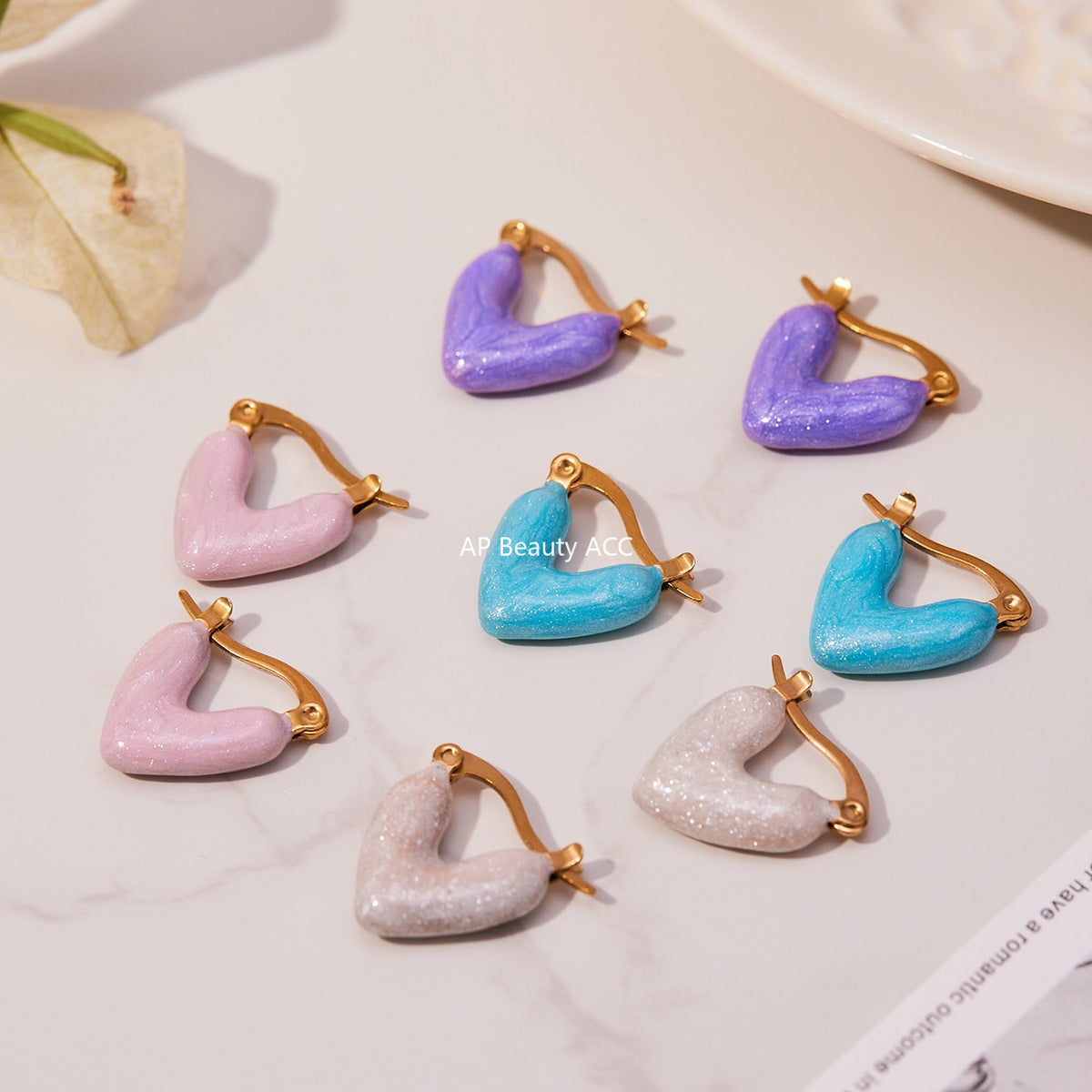 B廠-ins跨境熱銷款不對稱滴油愛心耳環輕奢高質感耳扣鍍18k真金「F924」25.11-2