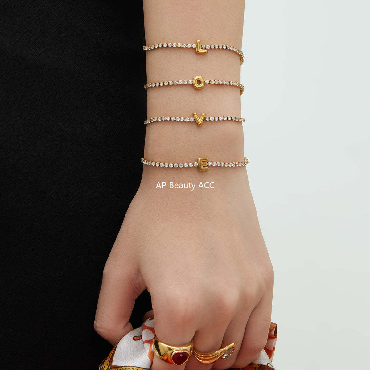 B廠-爆閃爪鑲鋯石26字母手鍊 不鏽鋼鍍18k真金時尚精緻氣質珠寶首飾女「RE023」25.12-3