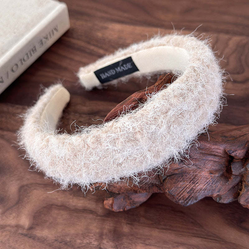 E廠-外出百搭毛絨髮箍女高級感洋氣時尚頭箍2025新款洗臉髮卡秋冬頭飾「26149」25.12-1