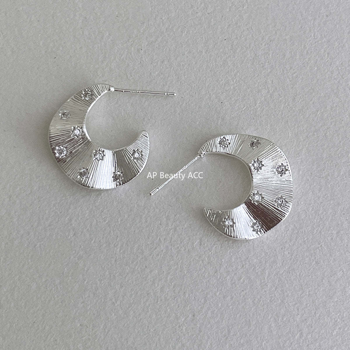 C廠-歐美風褶皺復古鋯石耳釘女冷淡風獨特誇張耳環簡約氣質新款潮耳飾「EH-4185」25.10-5