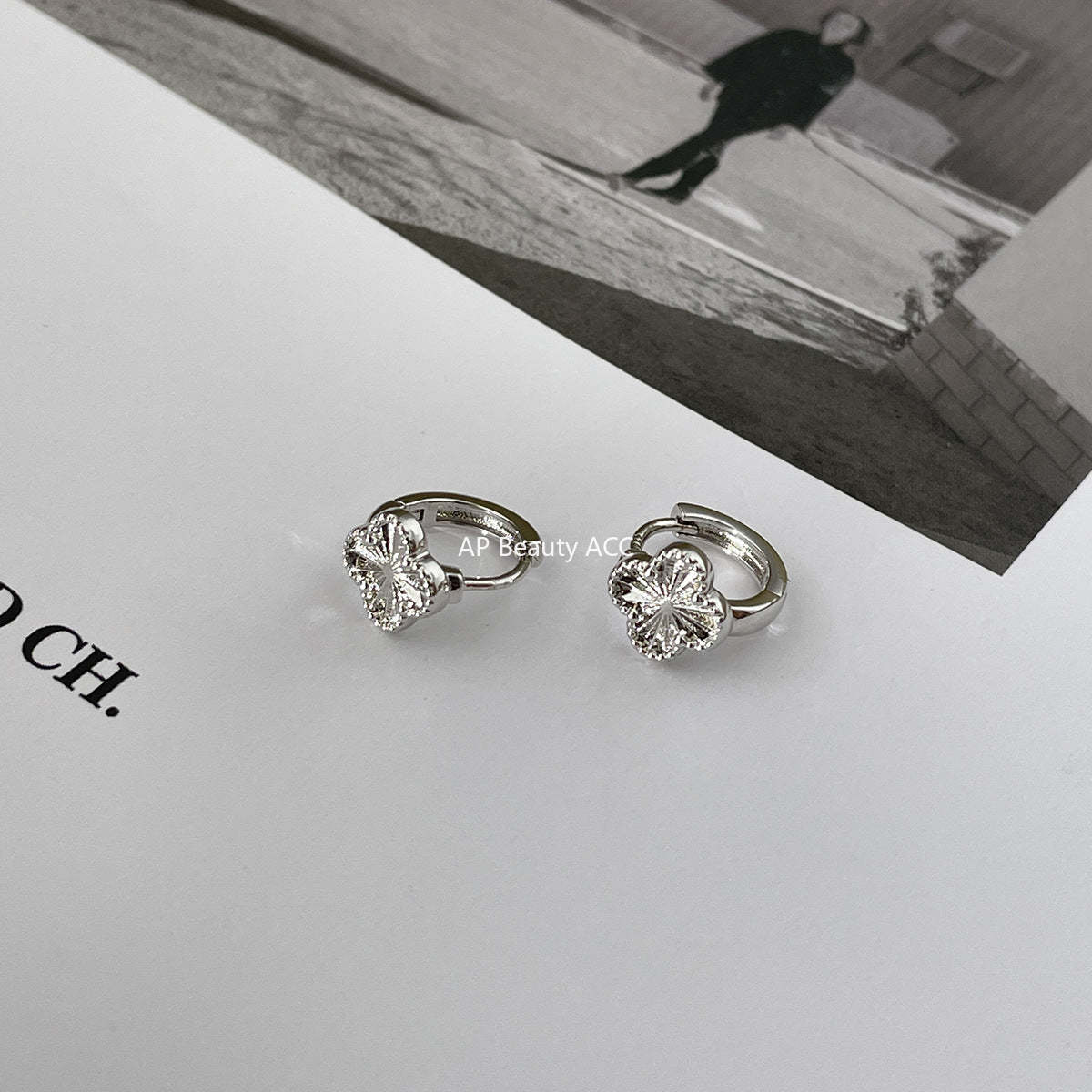 C廠-高級感顯氣質四葉草耳環女精緻百搭時尚耳環輕奢歐美熱銷秋冬耳飾「EH-4316」25.11-4