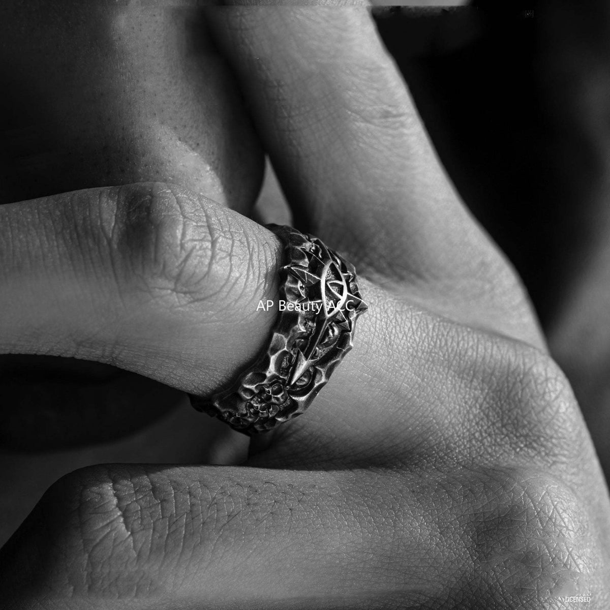 G廠-復古惡魔之眼戒指男潮個性創意感紋理食指戒時尚百搭高級感開口戒「J2697」25.11-4