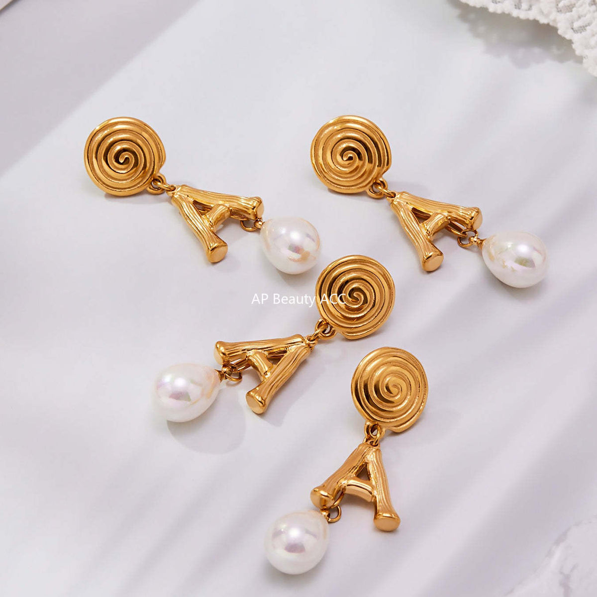 B廠-不鏽鋼螺紋A字母仿珍珠流蘇吊墜耳環鍍18k真金珠寶首飾批發「F1435」25.10-5