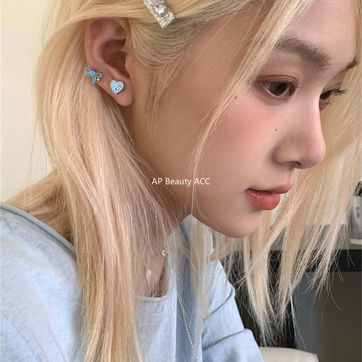 C廠-超可愛藍色愛心滴油小熊耳釘女甜美精緻少女蝴蝶結耳骨釘百搭耳飾「EH-4191」25.12-1