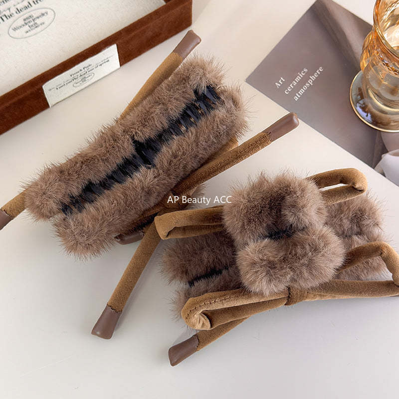 E廠-蝴蝶結兔毛抓夾女秋冬季大號後腦勺鯊魚夾髮量大高級感盤髮卡頭飾「27715」25.11-4