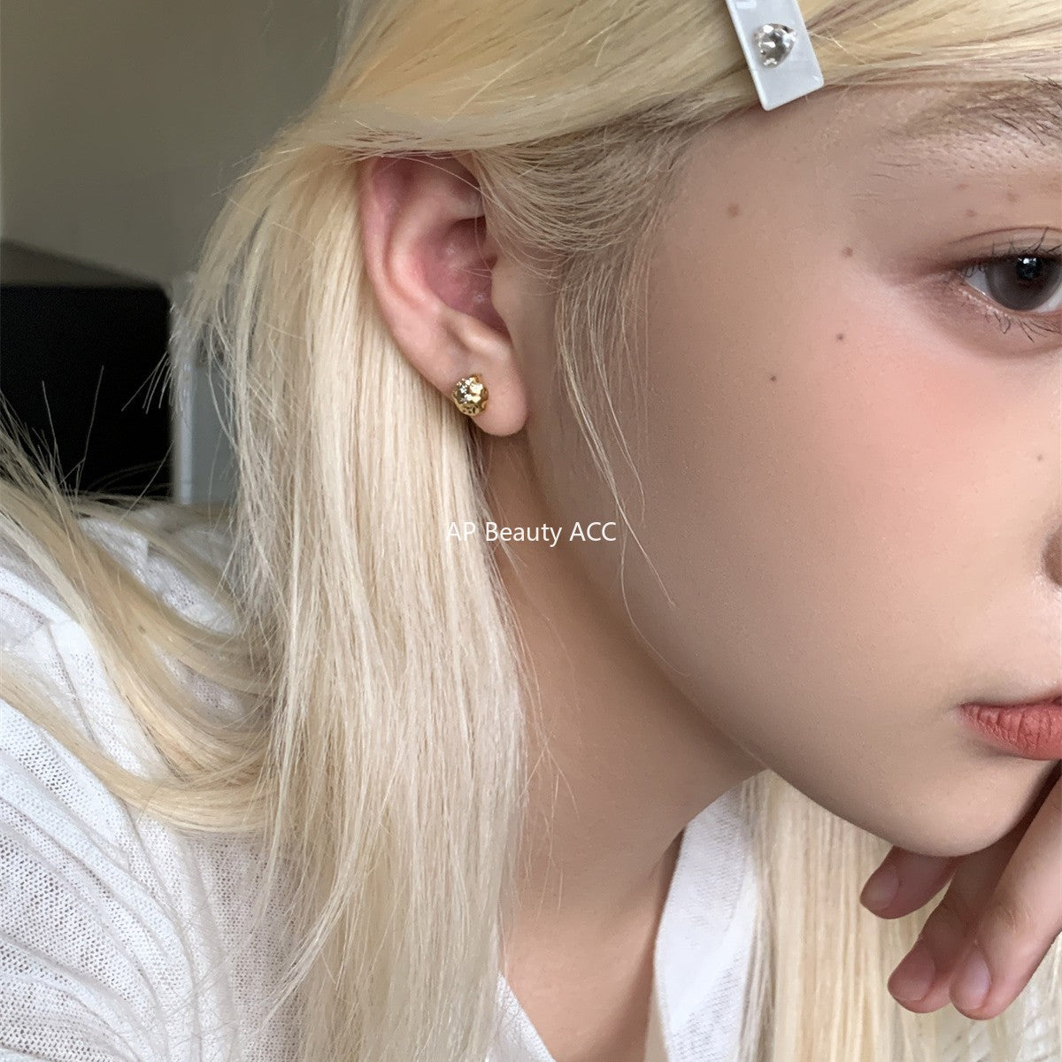 C廠-韓版不規則熔岩質感銀針耳釘女ins風小眾設計感高級爆閃鋯石耳環「EH-4004」25.11-2