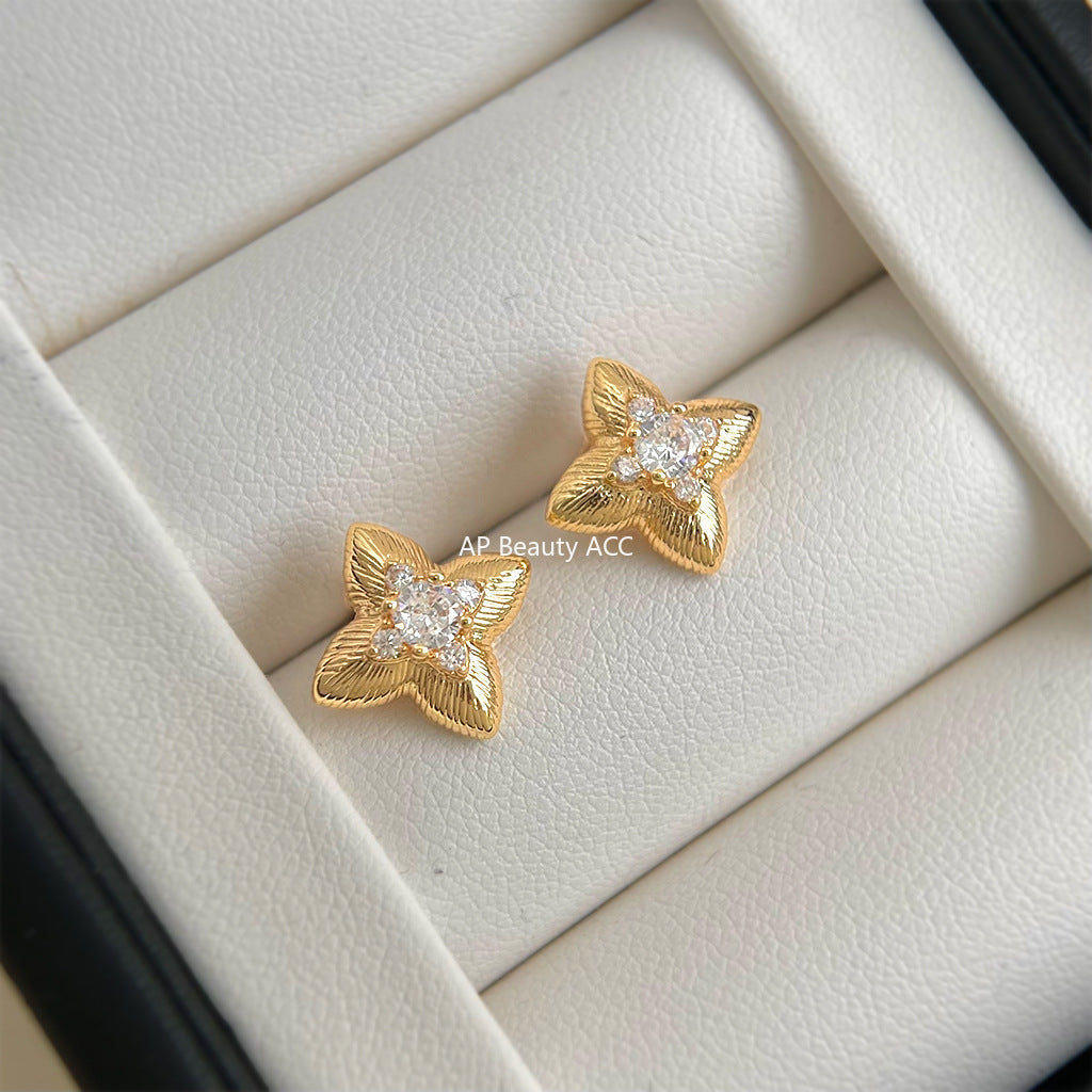 A廠-老錢風時尚高級感微鑲鋯石925銀針鍍14K通勤簡約芒星耳釘「7075」25.11-2