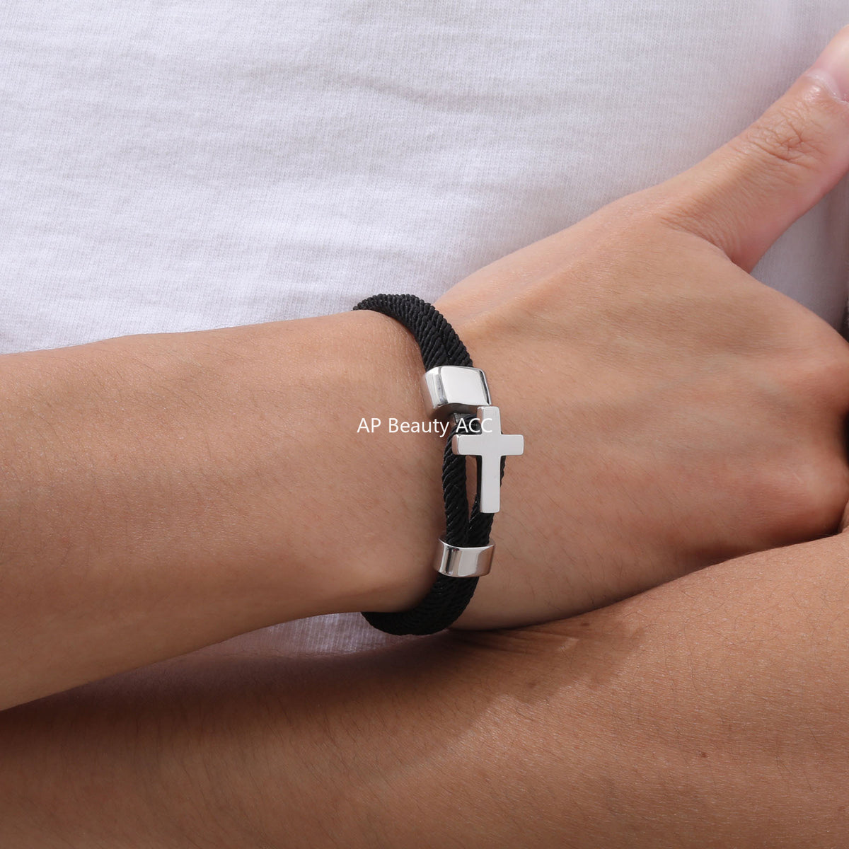 G廠-男士時尚手鐲 黑色米蘭繩交叉不鏽鋼十字架扣休閒經典風格「BL-769」25.11-1