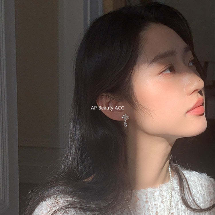 C廠-法式輕奢鋯石耳環女氣質優雅高級感珍珠耳釘復古精緻時尚花朵耳飾「EH-4351」25.12-1