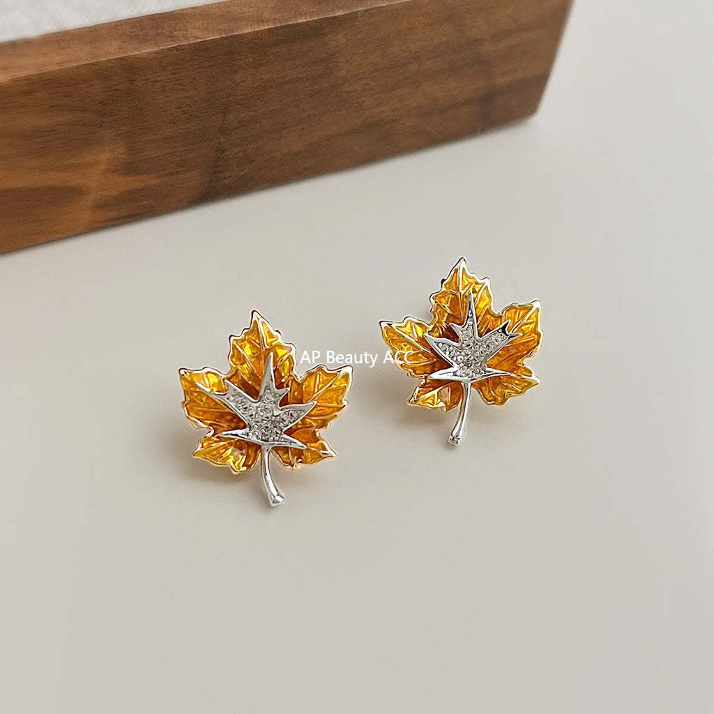 A廠-爆款！楓葉雙拼色微鑲鋯石琺瑯滴釉彩繪s925銀針新款樹葉耳飾耳釘「6996」25.10-5