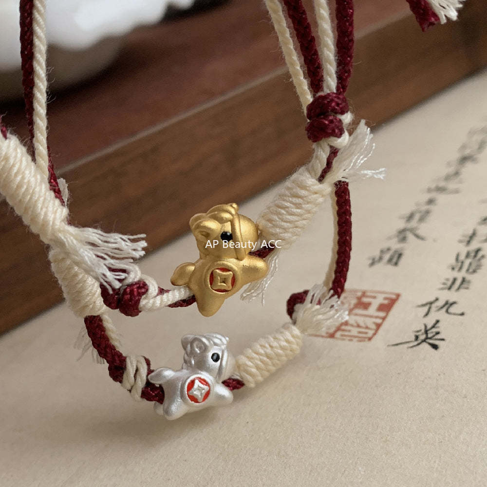 C廠-足銀999馬上有錢花  2026生肖馬 本命年紅繩手鍊錢幣琺瑯編繩手鍊「1631」25.12-3