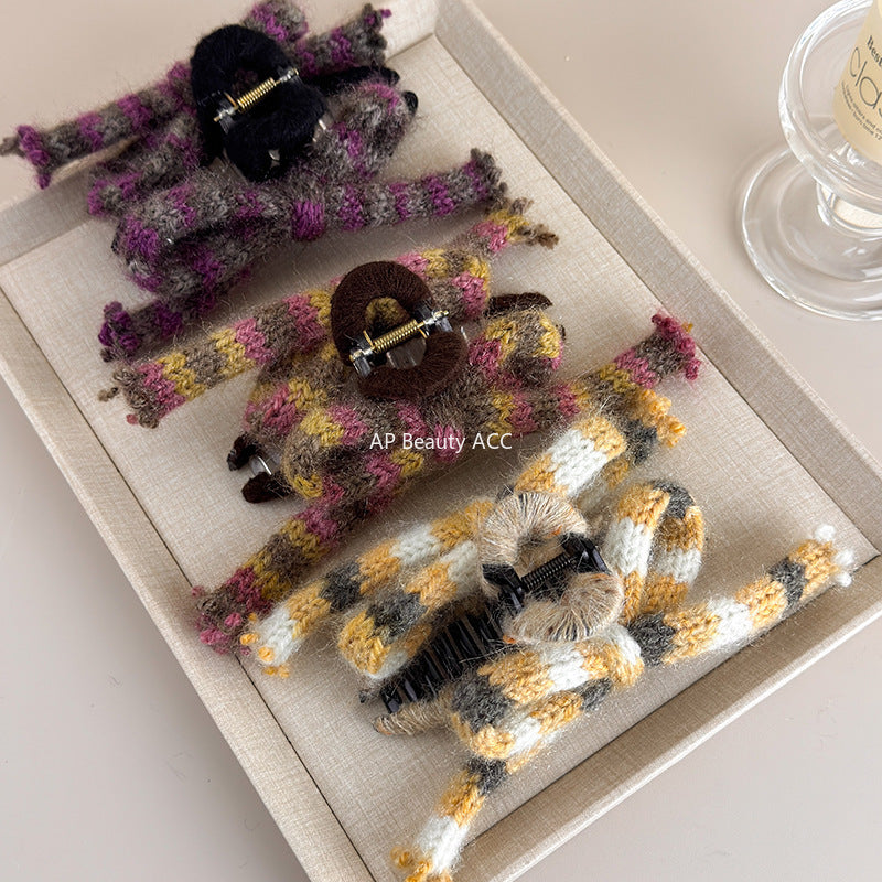 E廠-溫柔紫色毛線蝴蝶結抓夾2025新款秋冬毛絨髮夾後腦勺鯊魚夾高級感「26283」25.11-2