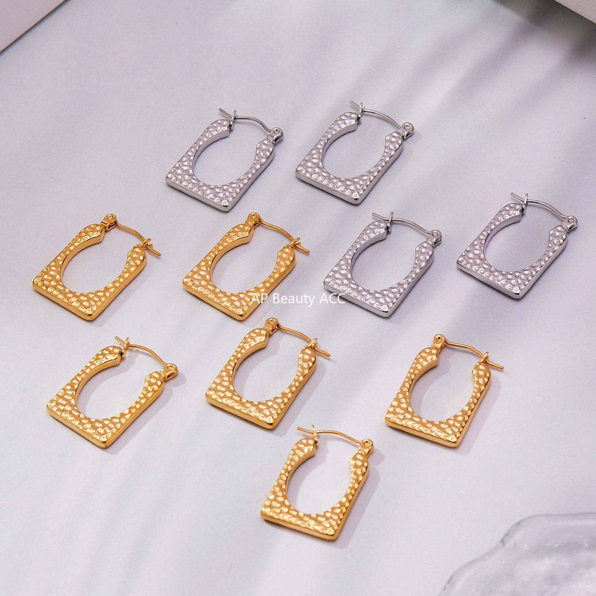 B廠-不鏽鋼幾何U型重工錘紋耳環跨境熱銷新款耳飾鍍18k金不掉色「F624」25.10-5