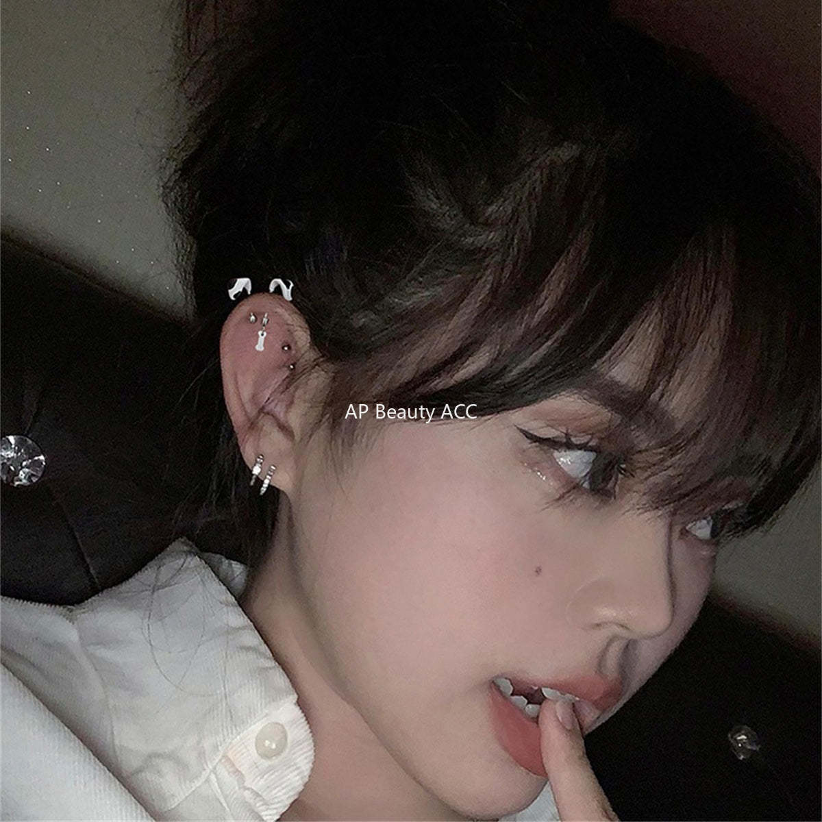 C廠-獨特設計可愛風小狗耳朵耳釘女小眾高級感鈦鋼耳骨釘輕奢時尚耳飾「EH-4086」25.10-4