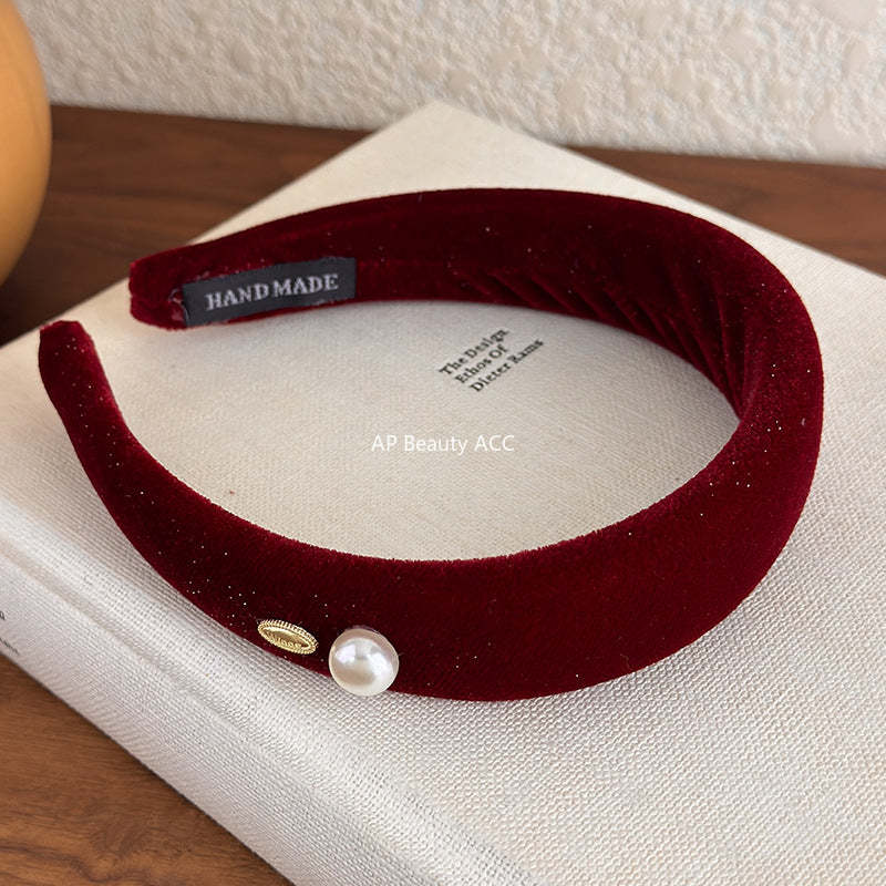 E廠-復古港風絲絨頭箍喜慶紅色絨面珍珠銘牌寬窄髮箍新款新年時尚髮卡「27822」25.12-3