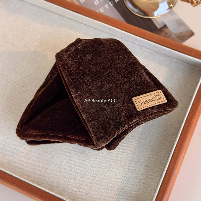 E廠-復古絲絨三角抓夾女高級感2025新款高端後腦勺盤髮大號鯊魚夾髮卡「27750」25.12-1