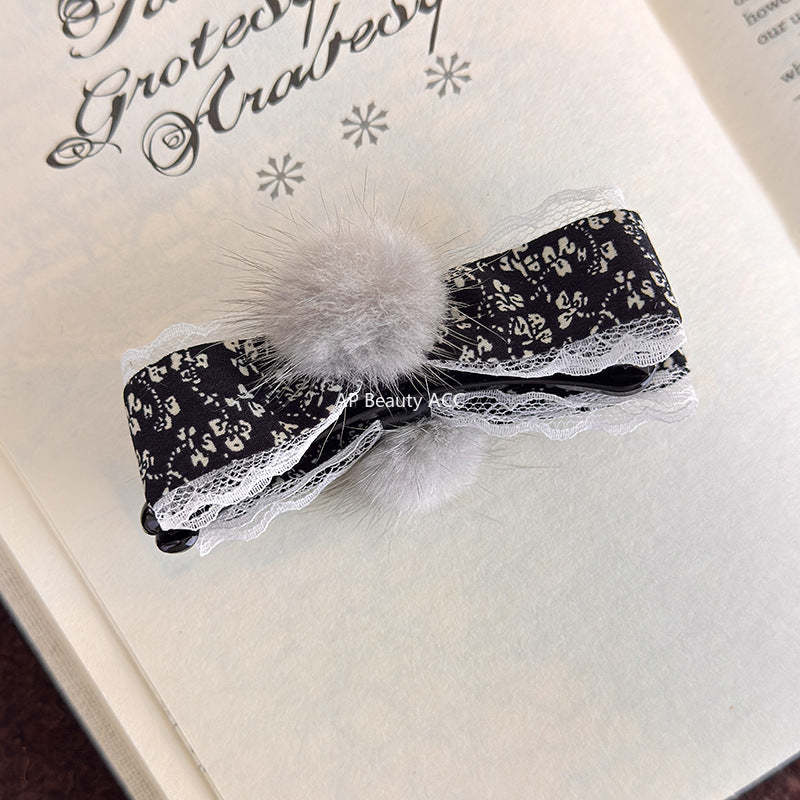 E廠-碎花毛球蝴蝶結髮夾鴨嘴夾半扎髮後腦勺香蕉夾高級感髮飾髮卡頭飾「27774」25.12-2