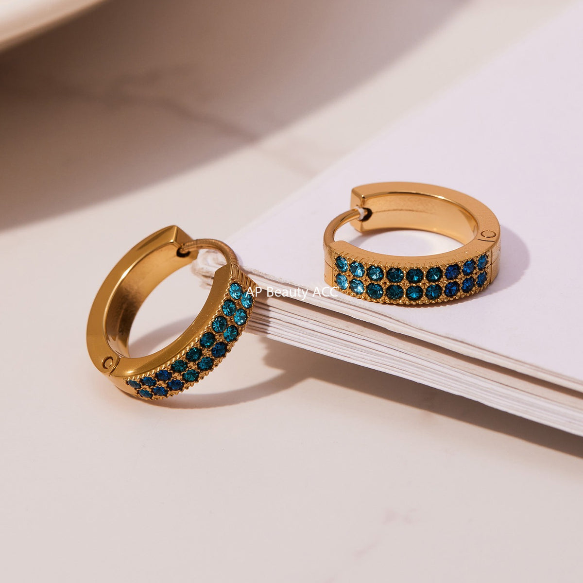 B廠-簡約C型鑲彩鑽拼色鋯石耳扣不鏽鋼鍍18k真金輕奢小眾耳環女「F798」25.11-1