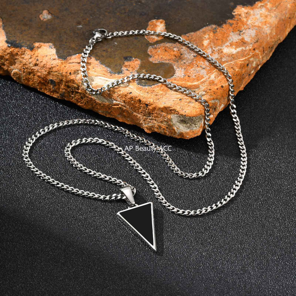 G廠-不鏽鋼潮流玩家極簡主義者三角形黑瑪瑙吊墜鋼色疊戴自由「PN-2201」25.11-2