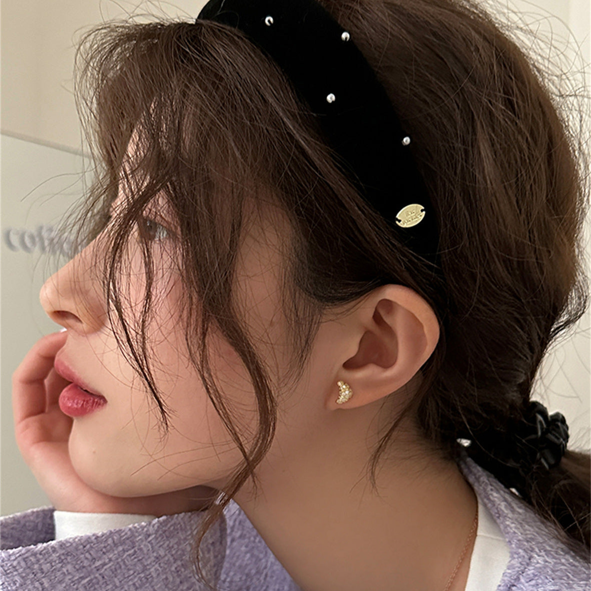 C廠-歐美時尚小眾創意個性牛角包耳釘女輕奢百搭高級感銀針鋯石耳環「EH-3669」25.06-4