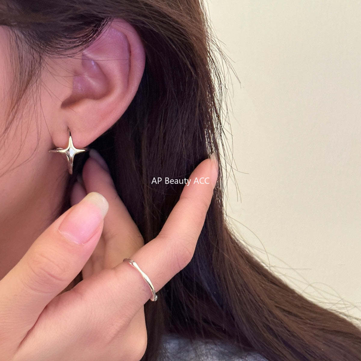 C廠-韓版ins風四芒星耳夾女冷淡風個性甜酷高級感耳骨夾小眾簡約耳飾「EJ-58」25.12-3