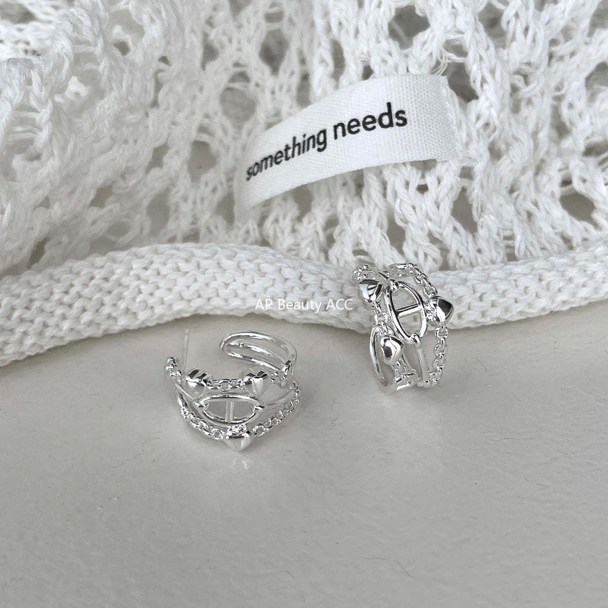 C廠-小眾設計感鏤空豬鼻子耳釘女潮流百搭氣質時尚高級感耳環簡約耳飾「EH-4107」25.10-5