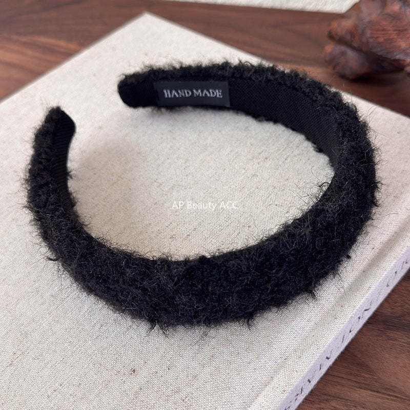E廠-外出百搭毛絨髮箍女高級感洋氣時尚頭箍2025新款洗臉髮卡秋冬頭飾「26149」25.12-1