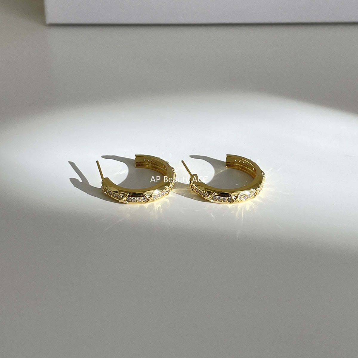 C廠-小眾輕奢高級感銀針耳圈女時尚度假風氣質耳環ins風獨特鋯石耳環「EH-4330」25.11-4