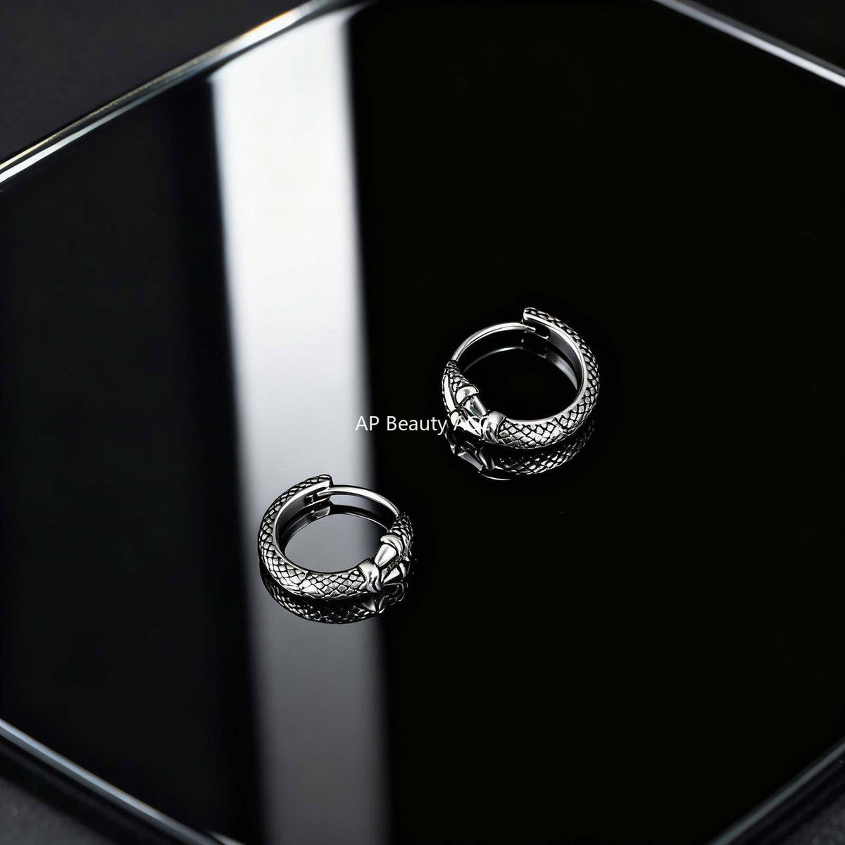 G廠-歐美嘻哈風跨境熱銷不鏽鋼霸氣個性復古幾何紋理爪子耳圈「EH-837S」25.12-2