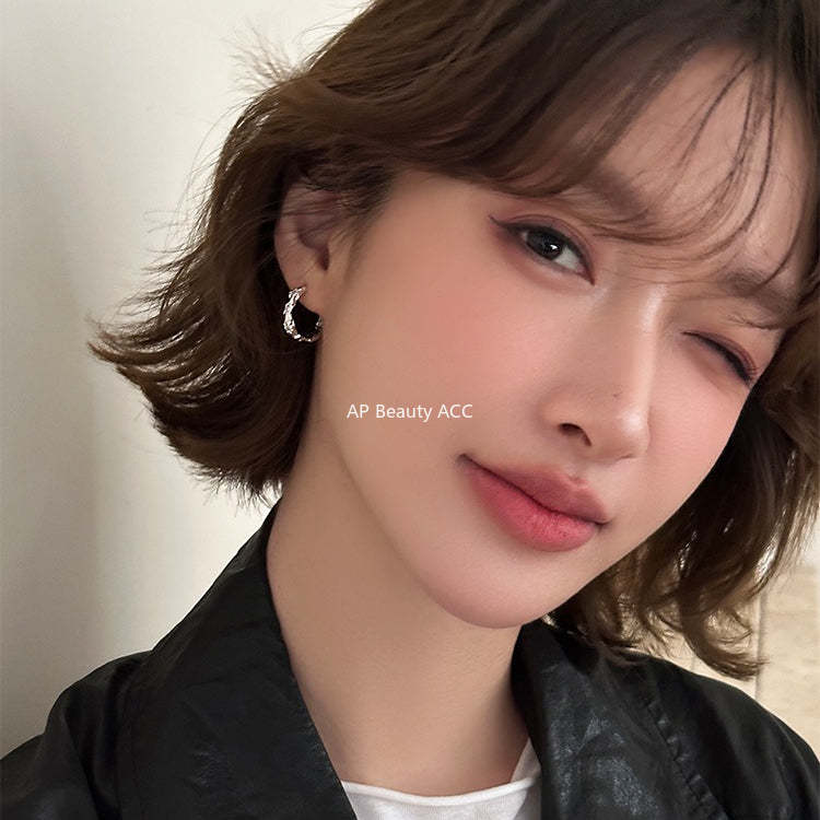 C廠-新款不規則錫紙紋銀針耳環女小眾簡約時髦素圈耳扣ins高級感耳環「EH-4315」25.12-2