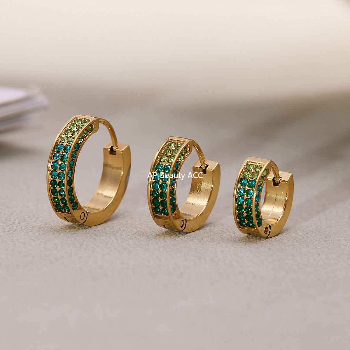 B廠-ins風高質量彩色5A鋯石圓圈卡扣耳環不鏽鋼鍍18k真金耳飾女「F930」25.11-2