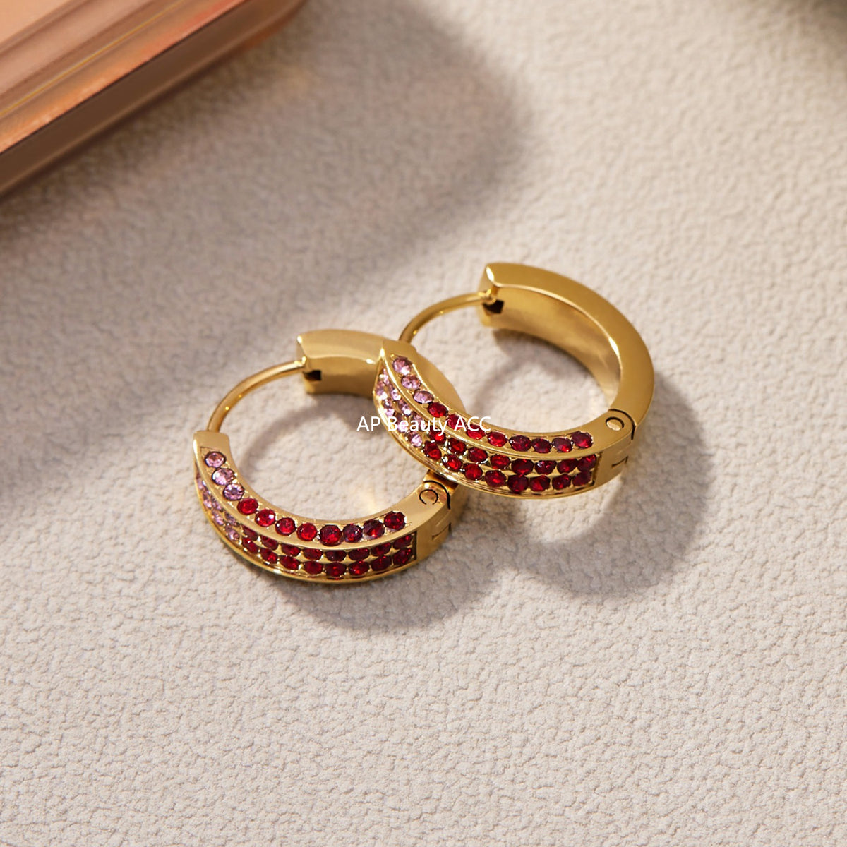 B廠-ins風高質量彩色5A鋯石圓圈卡扣耳環不鏽鋼鍍18k真金耳飾女「F930」25.11-2