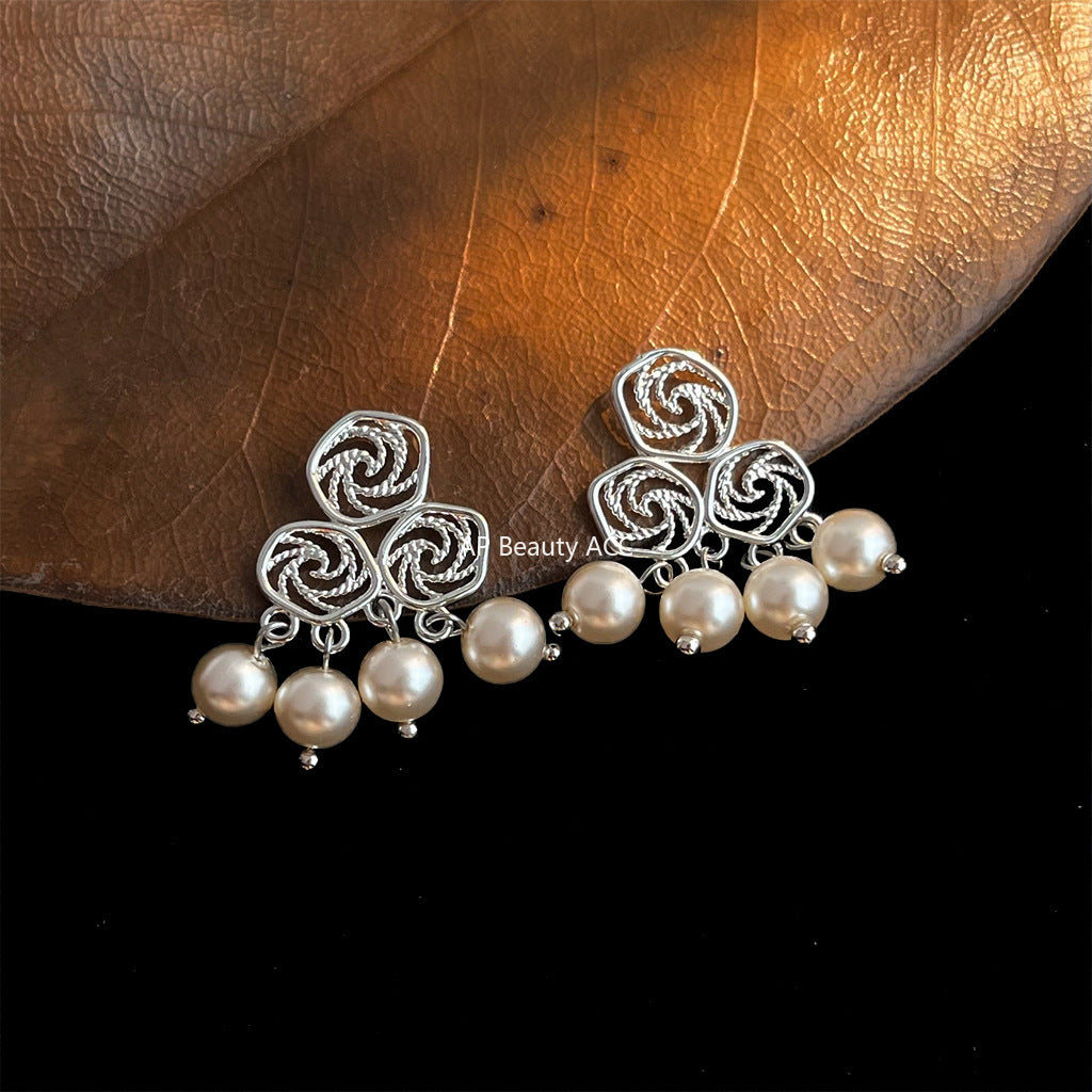 A廠-原創時尚高級感925銀針幾何鏤空藝術氣息新款手工耳飾工廠 耳環女「7058」25.11-2