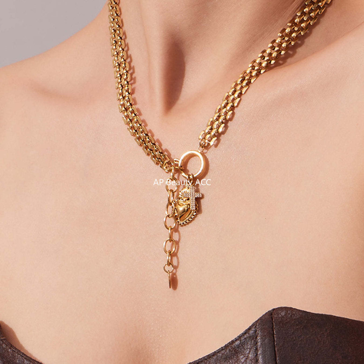 B廠-新款錶帶鏈彈工扣滿鑽鋯石愛心吊墜項鍊手鍊套裝不鏽鋼材質「TXP476」25.11-3