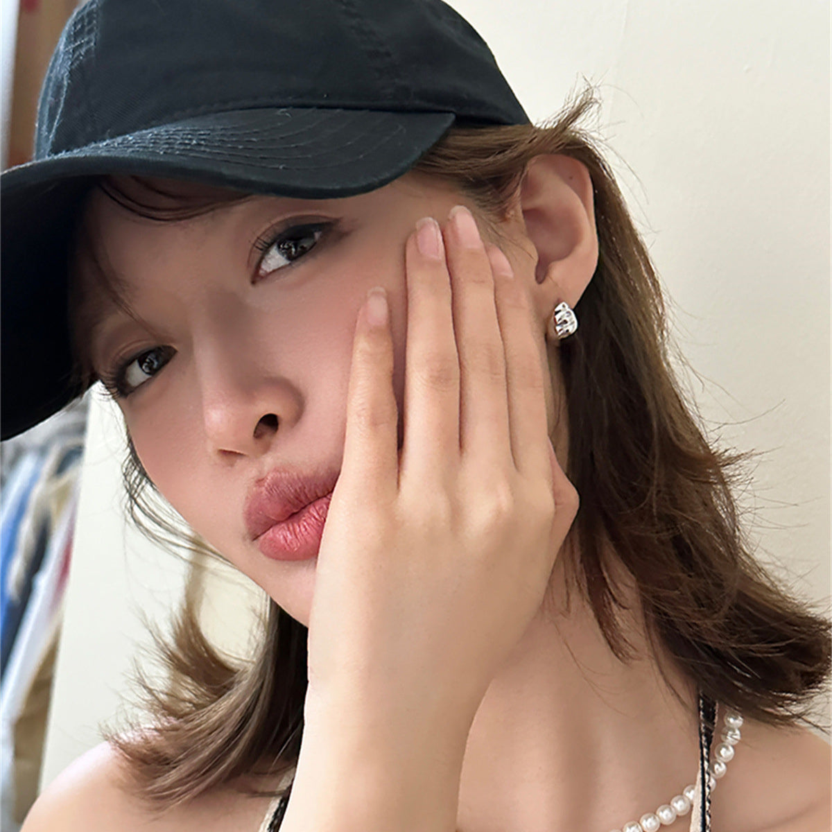 C廠-925銀針小眾牛角包設計耳環女歐美時尚高級感素圈耳環輕奢新耳飾「EH-3676」25.07-3