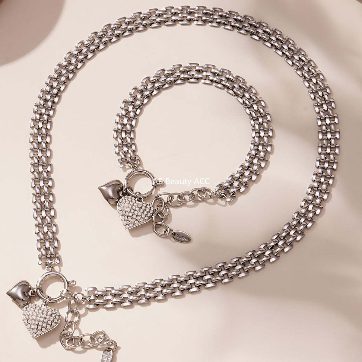 B廠-新款錶帶鏈彈工扣滿鑽鋯石愛心吊墜項鍊手鍊套裝不鏽鋼材質「TXP476」25.11-3