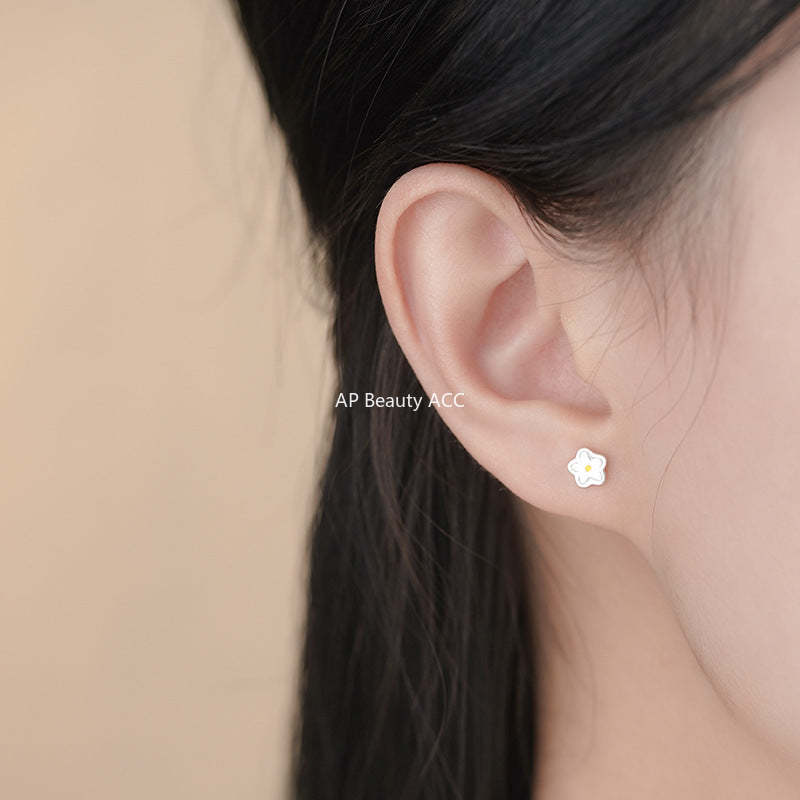 D廠-S999足銀花朵蝴蝶不對稱耳釘清新森系田園風溫柔甜美養耳洞小眾耳飾「YC4631E_1」25.11-3