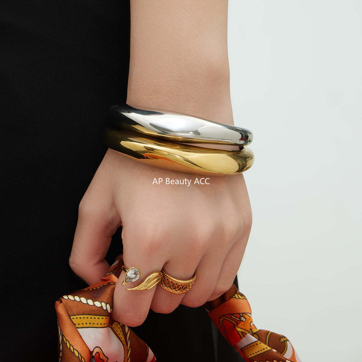 B廠-不鏽鋼鋯石花朵愛心吊墜手鐲C型斜角高拋光 光面百搭手環鍍18k金「Z516-Z517」25.12-2