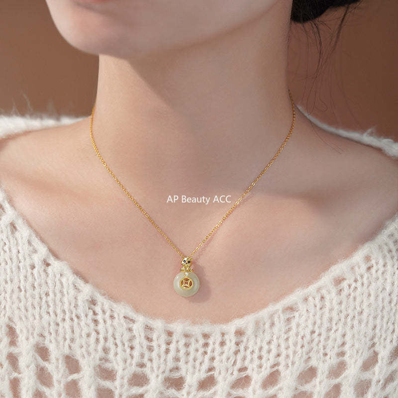 D廠-原創純銀S925小馬項鍊銅錢平安扣萌馬佑安本命年和田玉鎖骨鏈「YC3569N_1」25.12-2