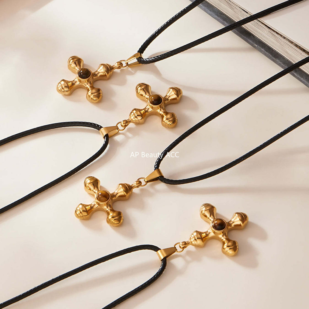 B廠-ins小眾設計虎眼石不鏽鋼十字架吊墜皮繩長款毛衣鏈鎖骨鏈「M082」25.11-3