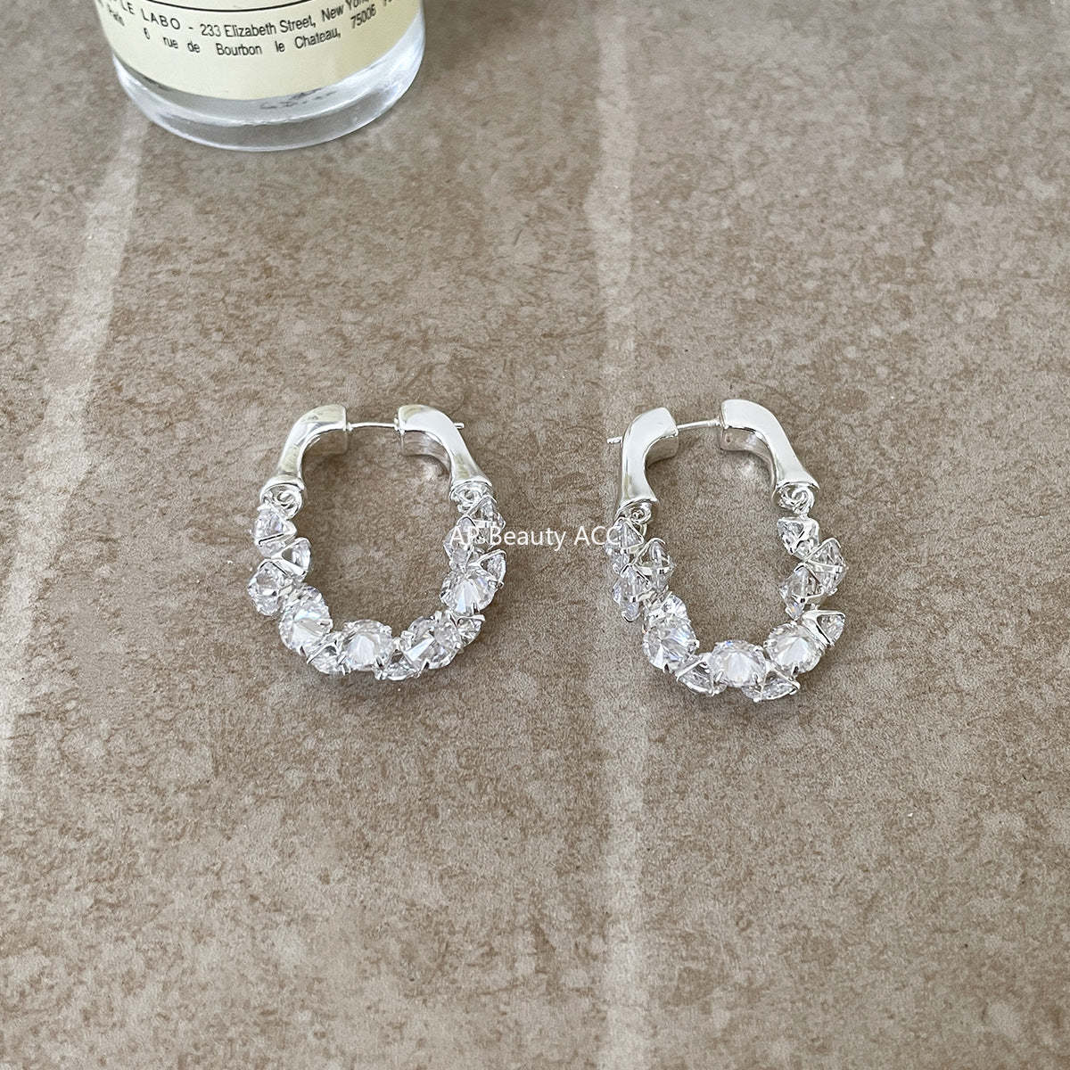 C廠-高級感復古氣質秋冬鋯石耳環女簡約百搭清冷風耳圈小眾時尚耳飾「EH-4127」25.12-1