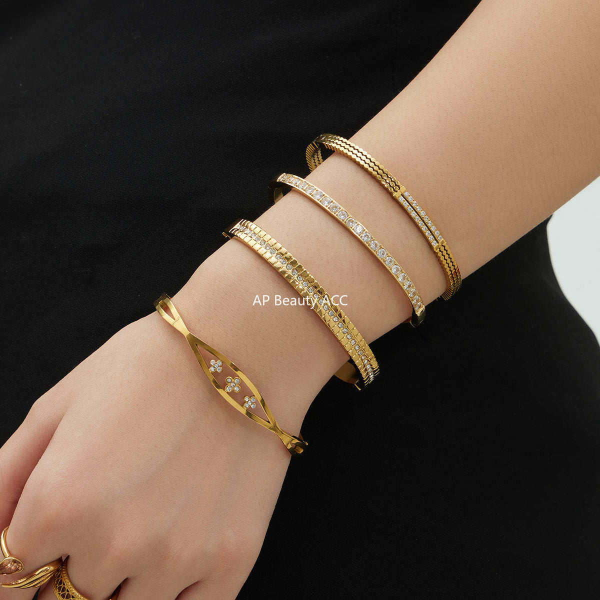 B廠-不鏽鋼單排鑽鋯石卡扣手鐲組合歐美時尚潮酷手飾品鍍18k金不掉色「Z512-15」25.12-2