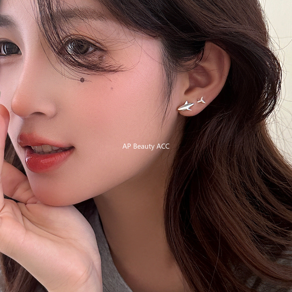 C廠-小眾設計冷淡風不對稱鯊魚耳釘女高級感酷颯可愛風銀針耳環新耳飾「EH-4141」25.11-2