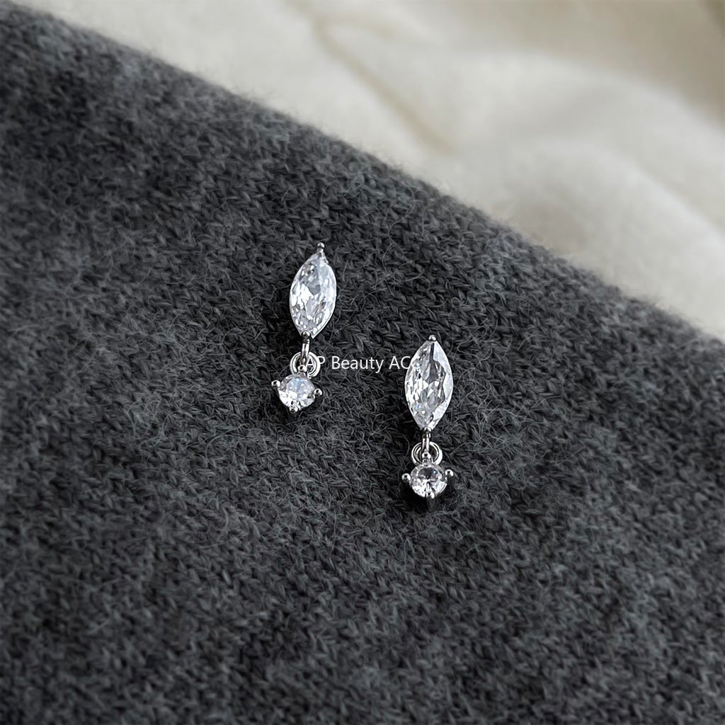 A廠-時尚高級感925銀針鑲嵌鋯石馬眼形狀簡約通勤水滴新款耳飾女耳釘「7063」25.11-2