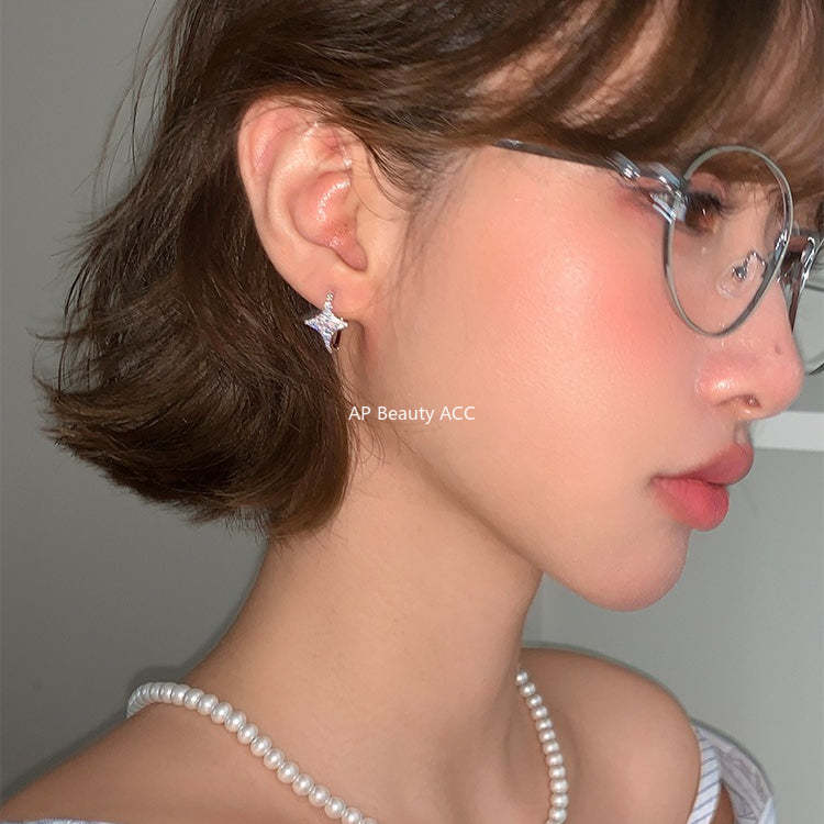 C廠-輕奢爆閃潮流鋯石四芒星耳環女精緻貴氣高級感銀針耳扣秋冬耳飾「EH-4285」25.11-4