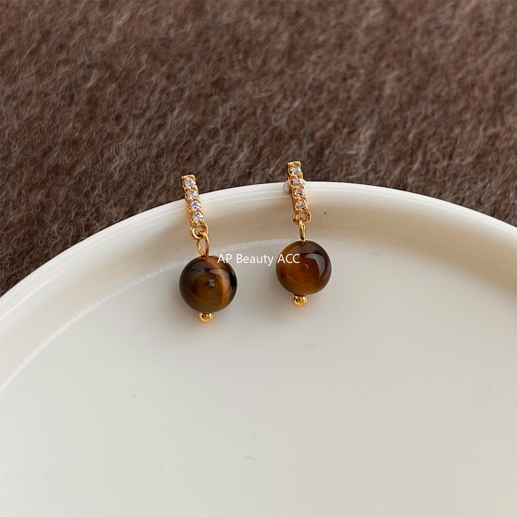 A廠-秋冬爆款美拉德風時尚高級感虎眼石微鑲鋯石小巧簡約耳環耳飾「7062」25.11-2