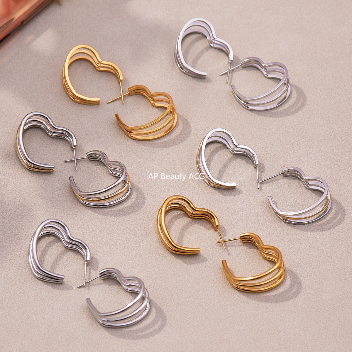 B廠-ins風小眾設計三層愛心形耳環不鏽鋼18k鍍金耳釘不掉色耳飾「F753」25.11-1