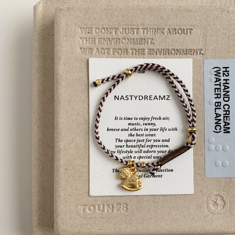 C廠-搖搖馬木馬2026屬馬生肖馬年S925純銀手工紅色（可調節）編繩手鍊「1630」25.12-3