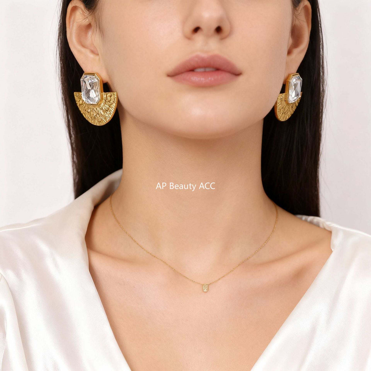 B廠-韓系小眾誇張鈦鋼玻璃石耳飾扇形火山紋理造型金色保色女個性項鍊「F1153-P1690」25.12-1