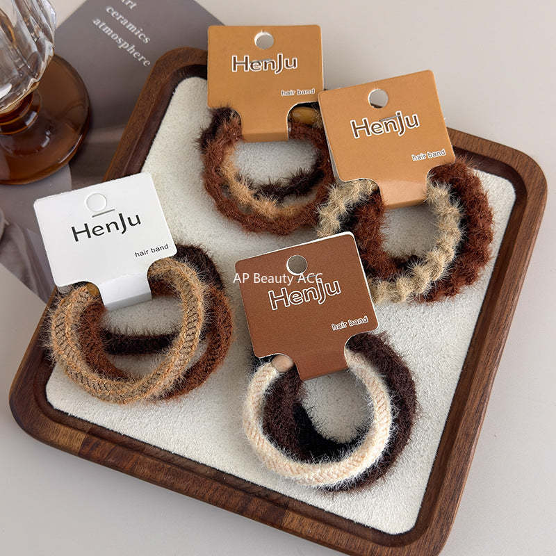 E廠-秋冬簡約加粗橡皮筋毛絨髮圈高彈力耐用女扎馬尾頭繩成人氣質髮繩「24257」25.11-3